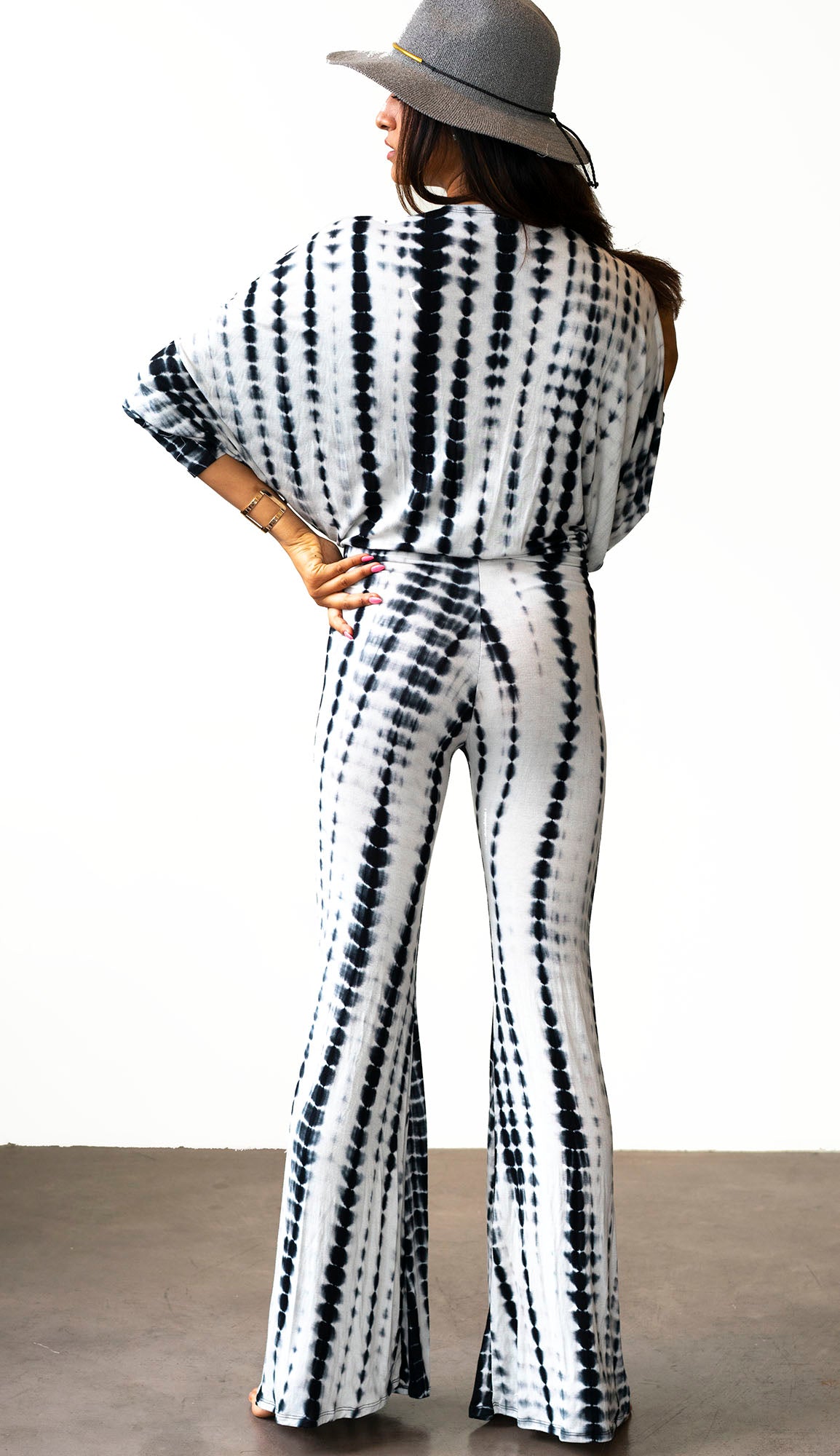 TRANSITION - NEW CAPSULE COLLECTION