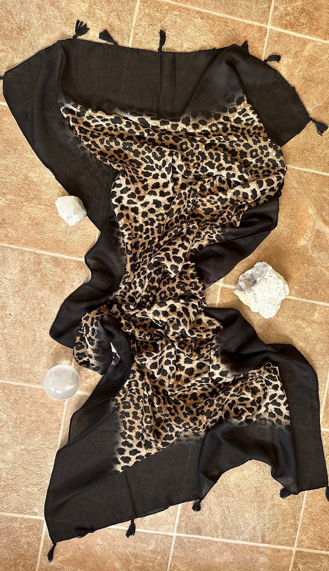 ANIMAL PRINT OMBRE SCARF