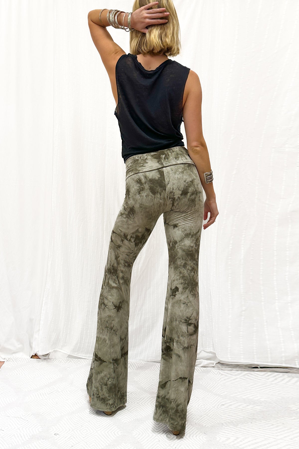 TEMPLE PANT - OLIVE TIE DYE